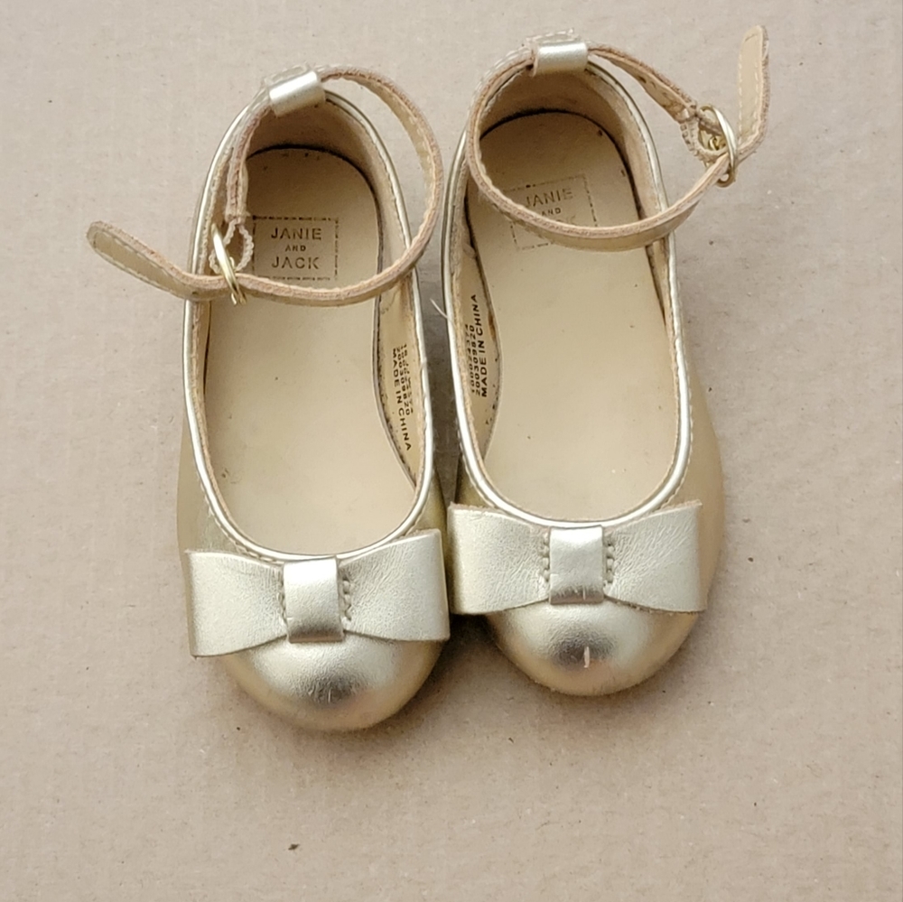 Janie & Jack | Gold Mary Jane Round toe ballerina flats Size 4 toddlers